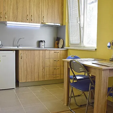 Starlight Apartment *